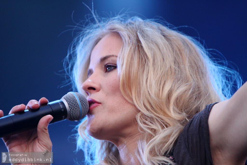 2011-05-05 Ilse de Lange - Bevrijdingsfestival, Zwolle 022